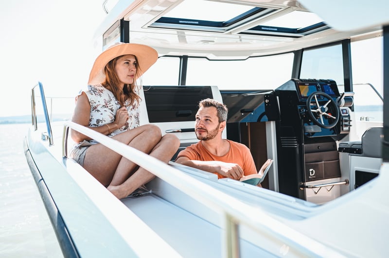 DELPHIA_10_LOUNGETOP_IMAGE_LIFESTYLE_BALATON_1