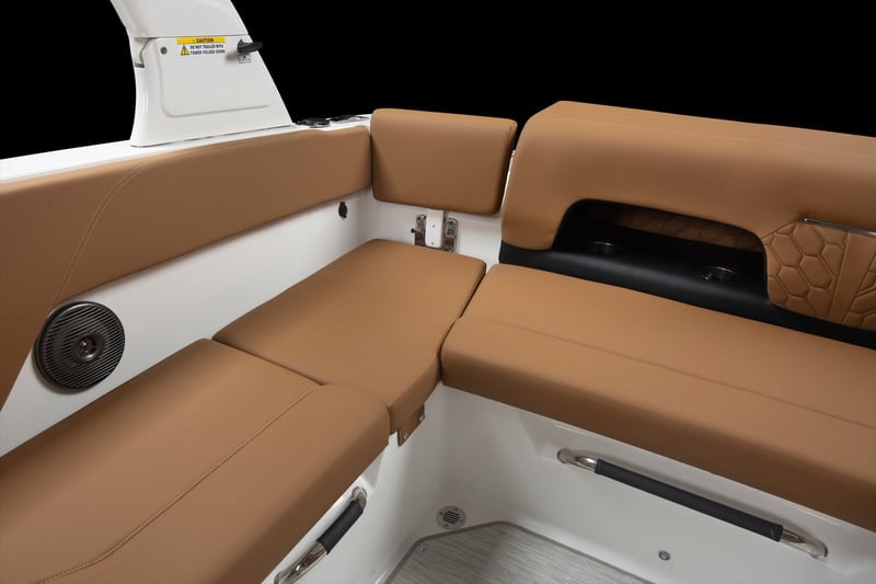 H_1_OB_IMAGE_INTERIOR_COCKPIT_SEATING (1)