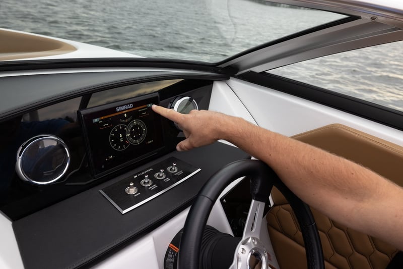 H_1_OB_IMAGE_INTERIOR_LIFESTYLE_HELM_MICHIGAN