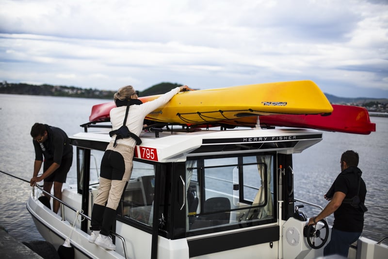 Jeanneau Merry Fisher 795 Sport kalastusretkellä.
