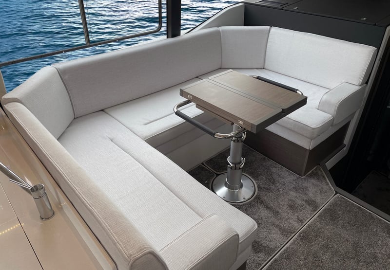Merry_Fisher_1295_Coupe_Interior01
